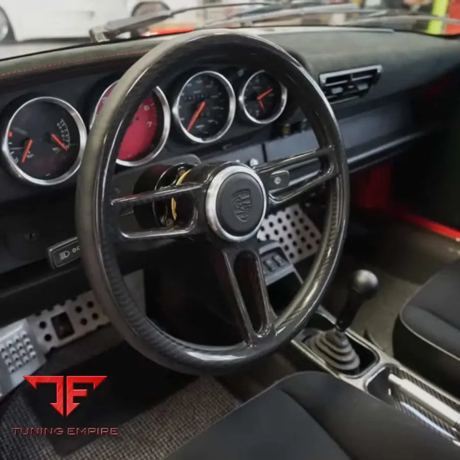 Porsche 911 carbon and aluminium steering wheel, view 2
