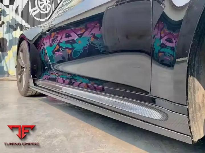 PORSCHE 911 CARBON BODY KIT PARTS