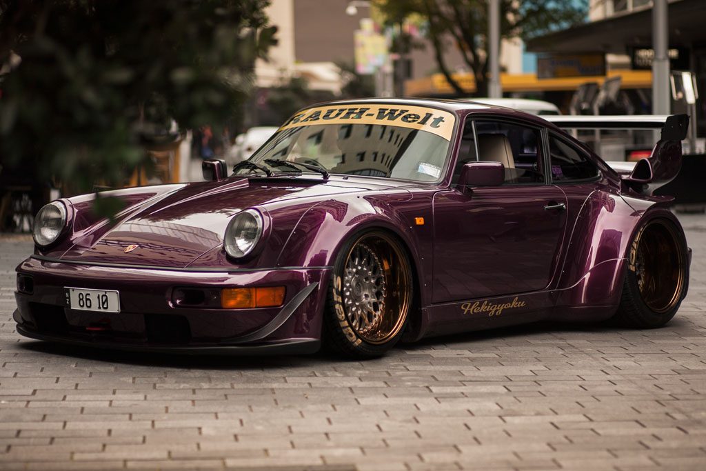 PORSCHE 911 CARRERA 4 964 on custom forged wheels