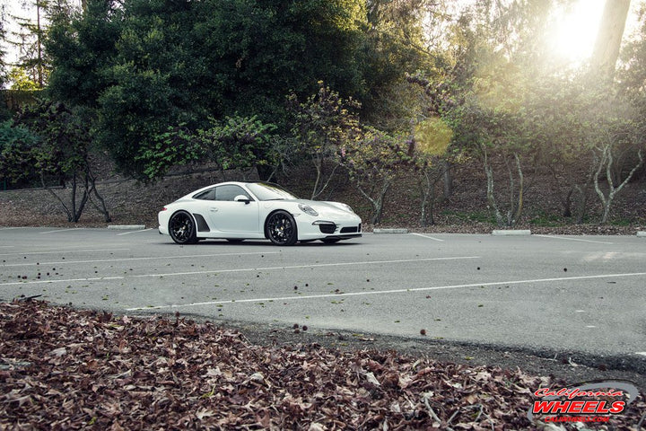 PORSCHE 911 CARRERA 991 on custom forged wheels