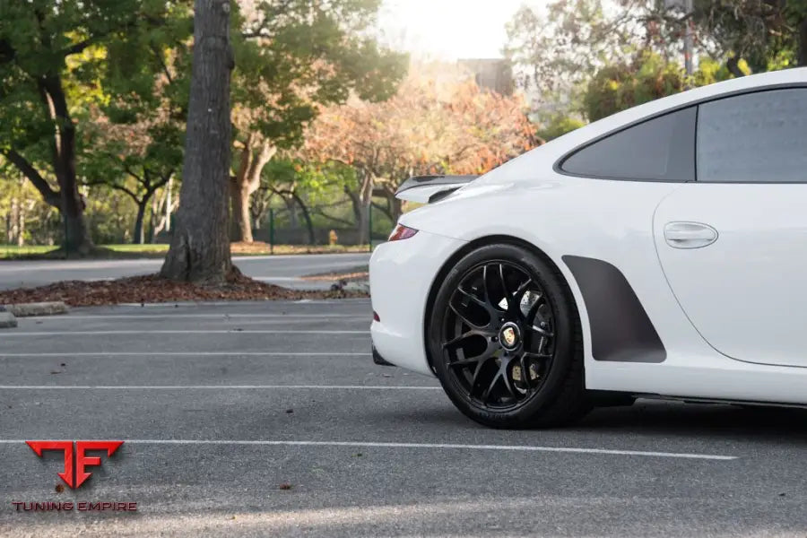 PORSCHE 911 CARRERA 991 on custom forged wheels