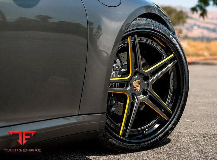 PORSCHE 911 CARRERA 992 AGL15 FORGED WHEELS