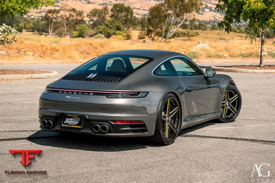 Porsche 911 Carrera 992 on custom forged wheels