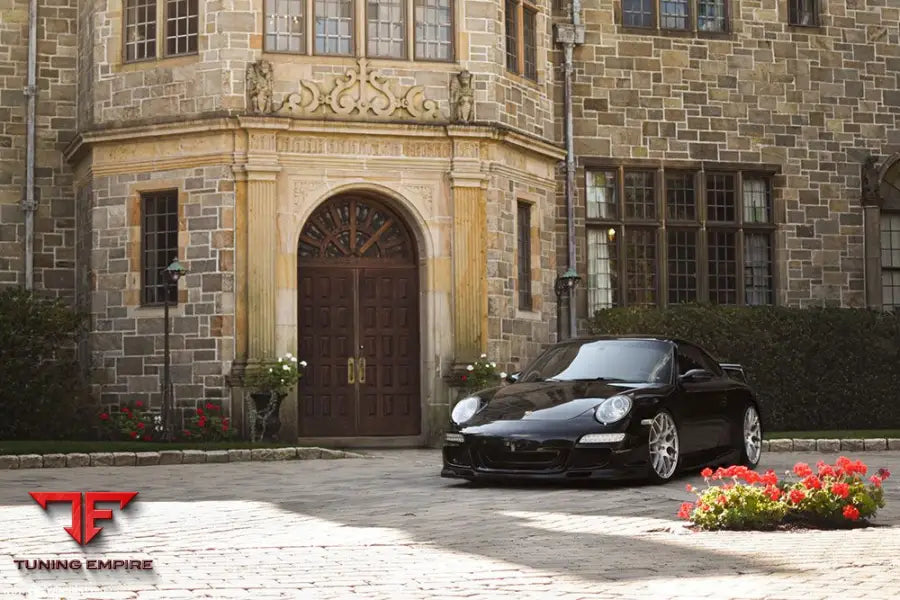 PORSCHE 911 CARRERA 997 on custom forged wheels