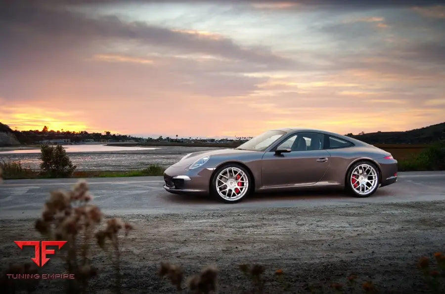 PORSCHE 911 CARRERA S 991 on custom forged wheels