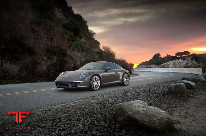 PORSCHE 911 CARRERA S 991 on custom forged wheels