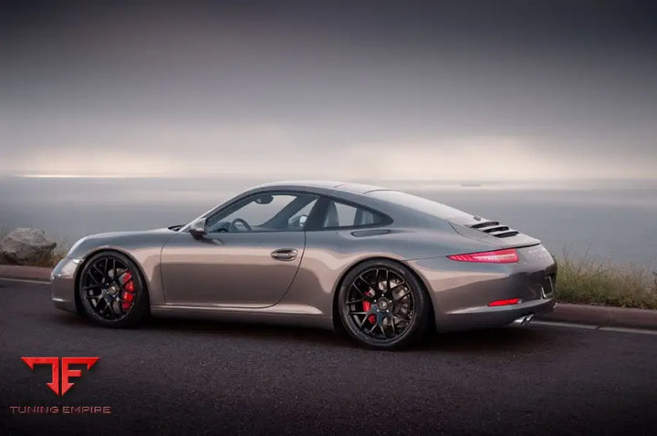 PORSCHE 911 CARRERA S 991 on custom forged wheels
