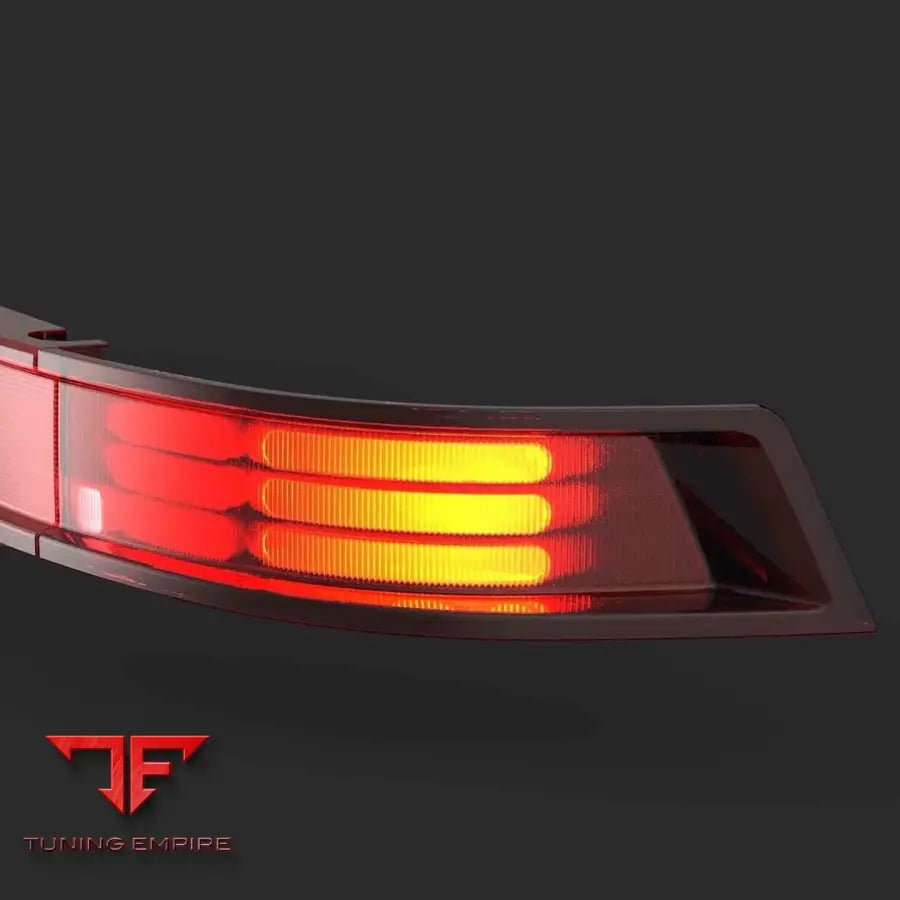 Porsche 911 G-Model modern style tail lights with centre reflector, view 2