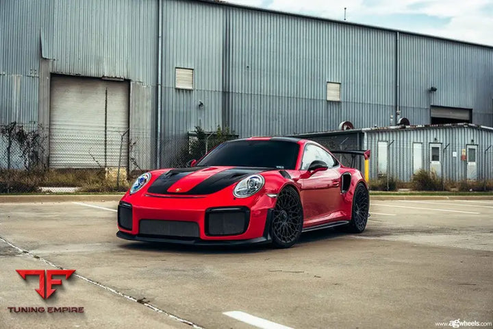 PORSCHE 911 GT2 RS 991 on custom forged wheels