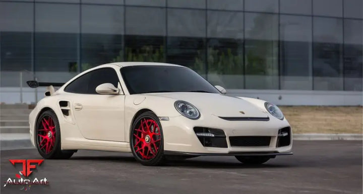 PORSCHE 911 TURBO 997 on custom forged wheels