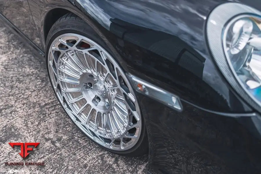 PORSCHE 911 TURBO S 997 on custom forged wheels