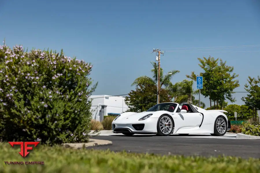PORSCHE 918 FORGED WHEELS AND EXHAUST SYSTEM