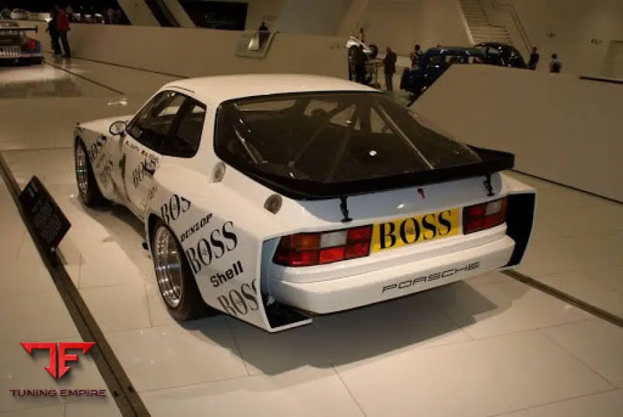 PORSCHE 924 944 LE MANS STYLE UPGRADE BODY
