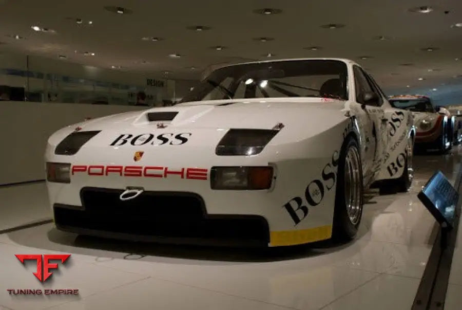 PORSCHE 924 944 LE MANS STYLE UPGRADE BODY