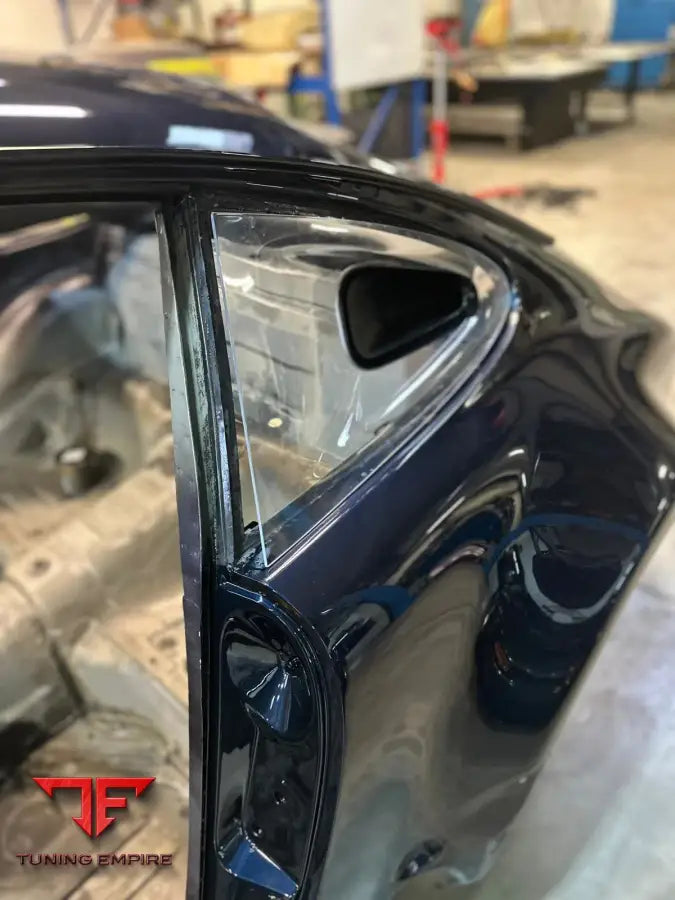 Porsche 964 993 carbon rear window air intake kit, view 3