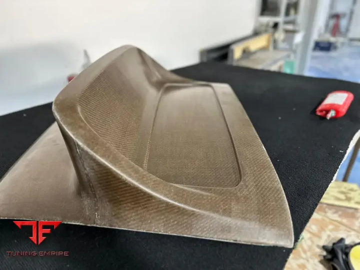 Porsche 964 carbon S-style ducktail spoiler, view 4