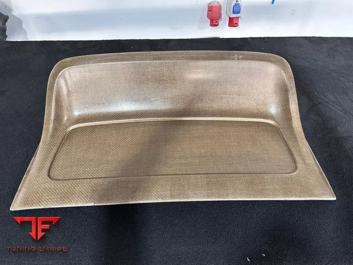 Porsche 964 carbon S-style ducktail spoiler, view 3