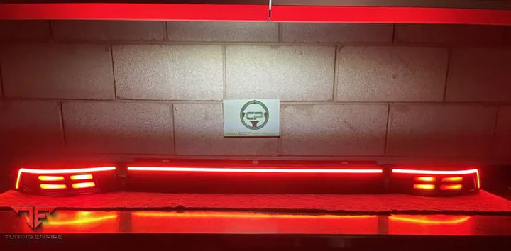 Porsche 964 LED tail light set, view 3