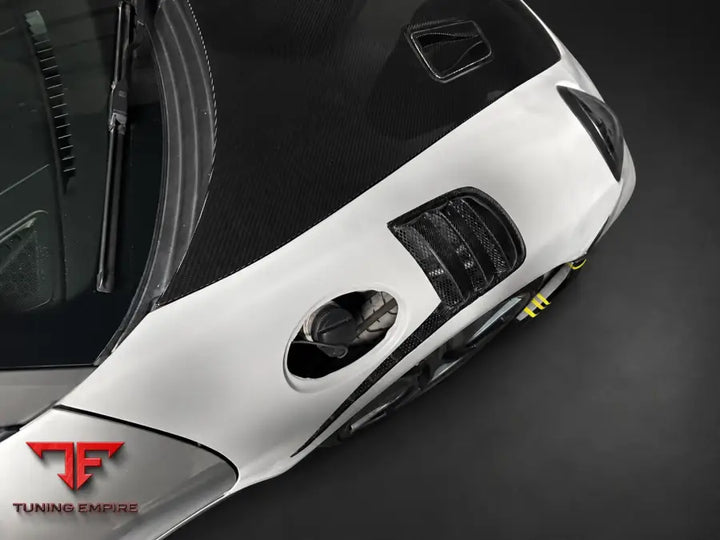 PORSCHE 991.1 TO 991.2 GT3RS DRY CARBON UPGRADE KIT