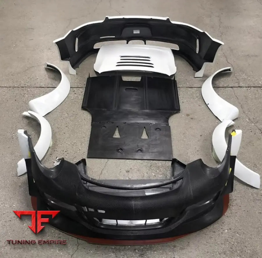 PORSCHE 991 CUP-R BODY KIT