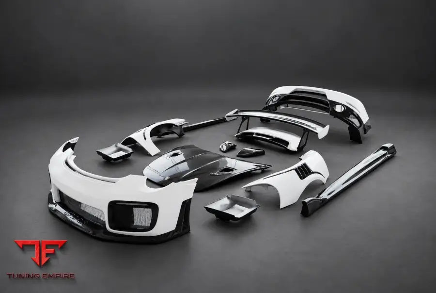 PORSCHE 991 UPGRADE TO GT2 RS PART CARBON BODY KIT