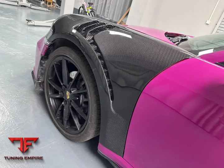 PORSCHE 992.2 GTS CARBON FIBER PARTS