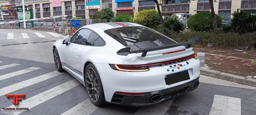 PORSCHE 992 CARBON FIBER PARTS