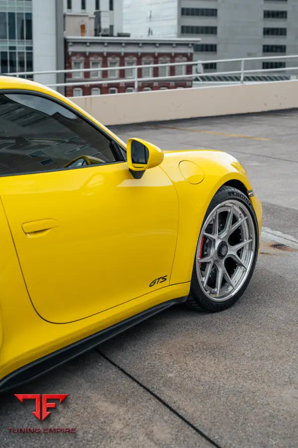 PORSCHE 992 CARRERA 4 GTS FORGED WHEELS