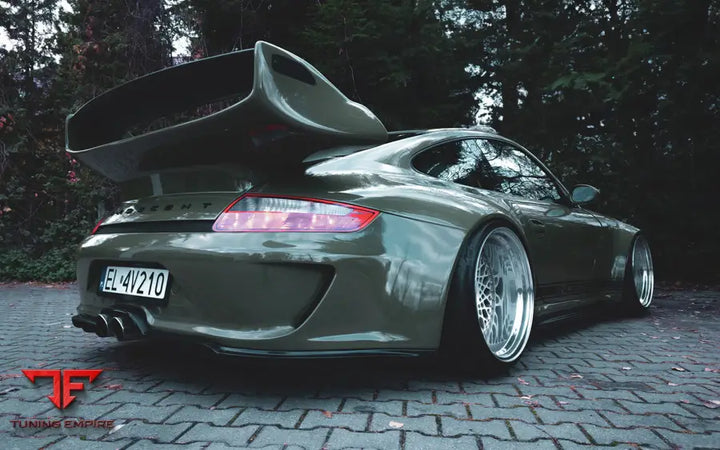 PORSCHE 997 ULTRA WIDEBODY KIT