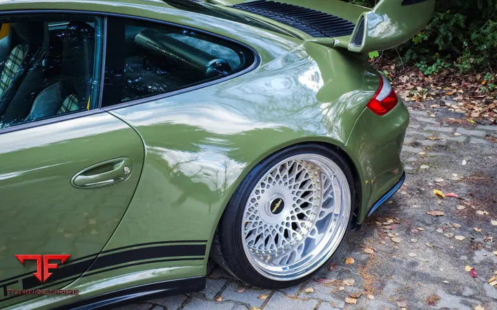 PORSCHE 997 ULTRA WIDEBODY KIT