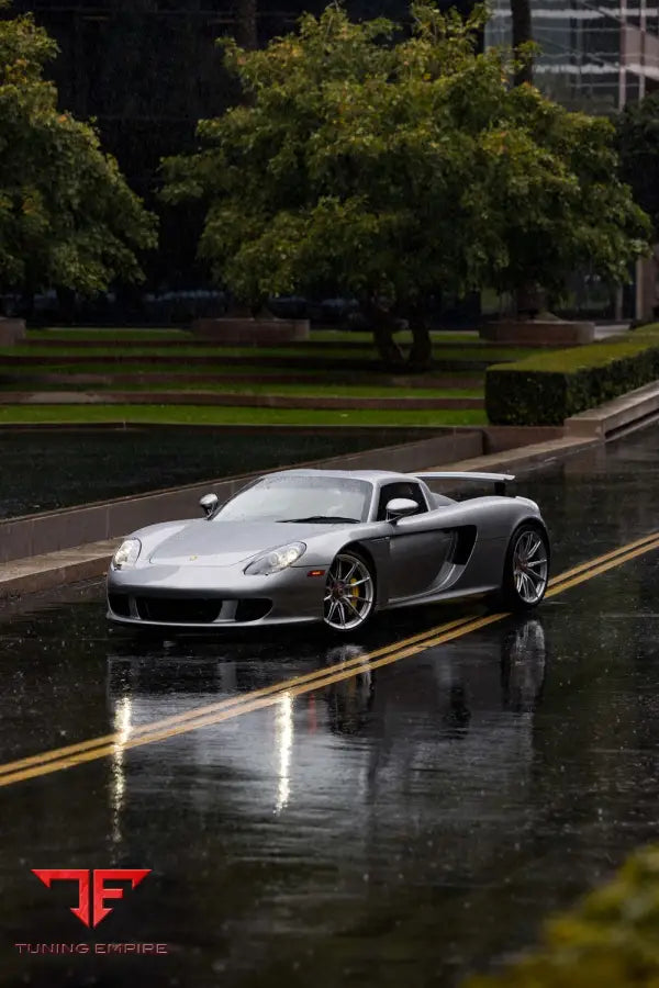 PORSCHE CARRERA GT FORGED WHEELS AND EXHAUST SYSTEM