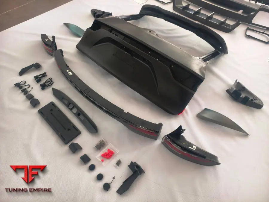 PORSCHE CAYENNE 2011-2017Y TO 2018-2021 TURBO STYLE BODY KIT