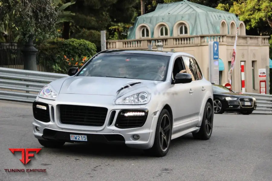 PORSCHE CAYENNE 955 - 957 MT5 BODY KIT