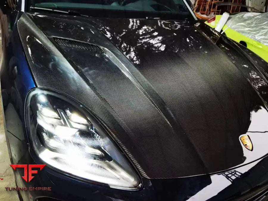 PORSCHE CAYENNE 9Y0 CARBON FIBER HOOD