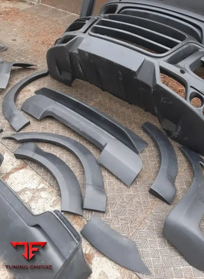 PORSCHE CAYENNE TURBO S CARBON FIBER PARTS