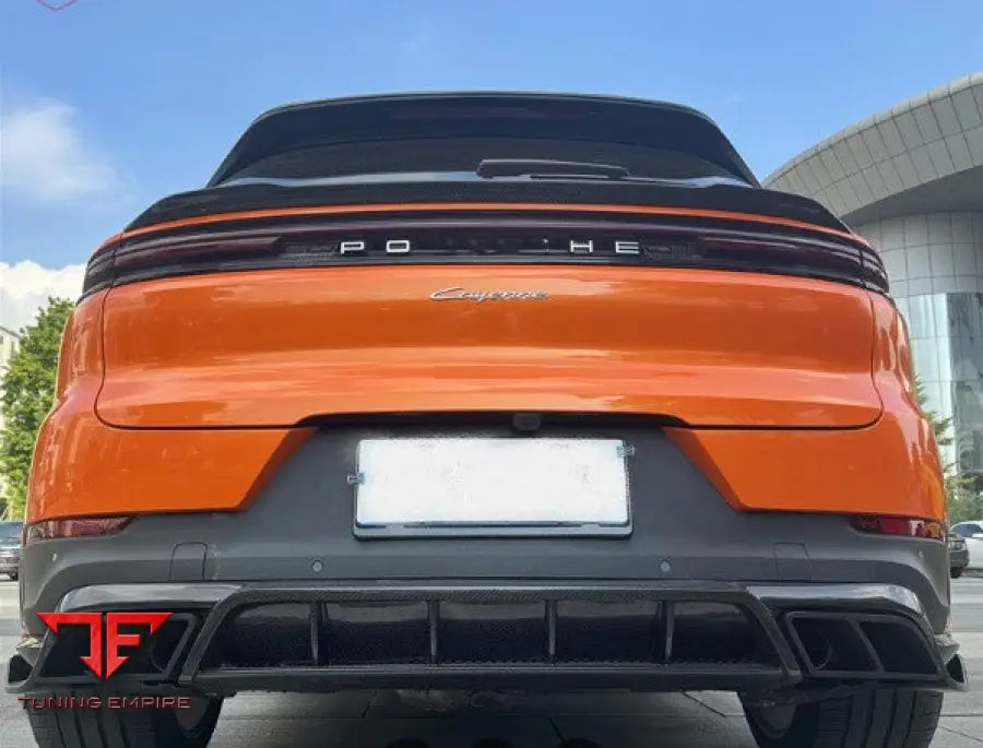 PORSCHE CAYENNE CARBON FIBER WIDEBODY KIT