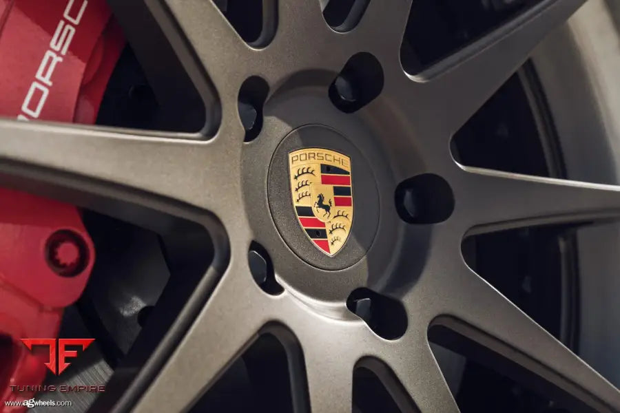 PORSCHE CAYENNE GTS on custom forged wheels