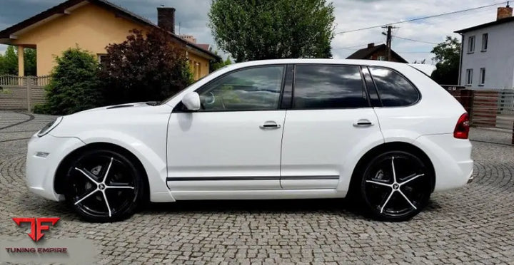 PORSCHE CAYENNE MK1 957 FULL BODY KIT MAGNUM LOOK