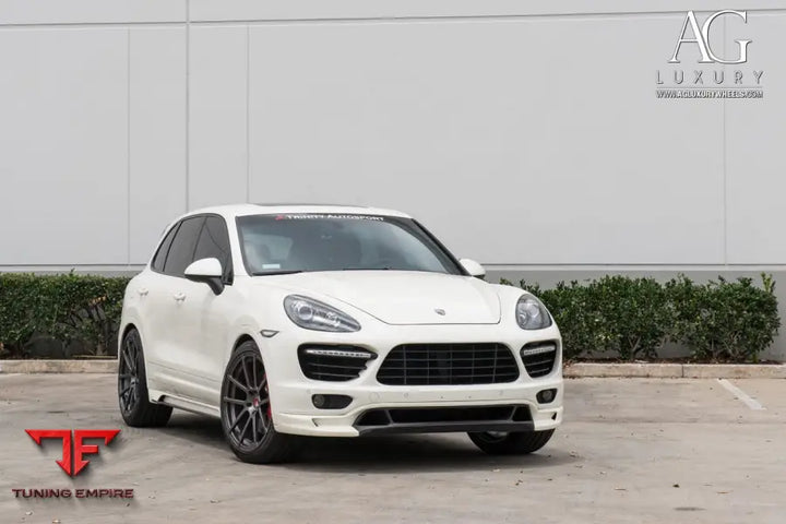 Porsche Cayenne Turbo on custom forged wheels