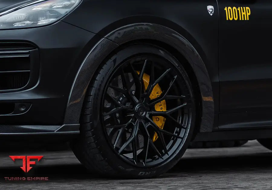 Porsche Cayenne Turbo GT forged wheel and arch detail