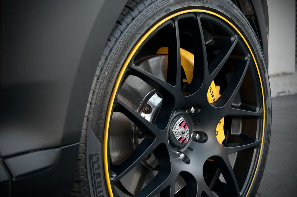 PORSCHE CAYENNE TURBO S on custom forged wheels
