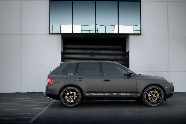 PORSCHE CAYENNE TURBO S on custom forged wheels
