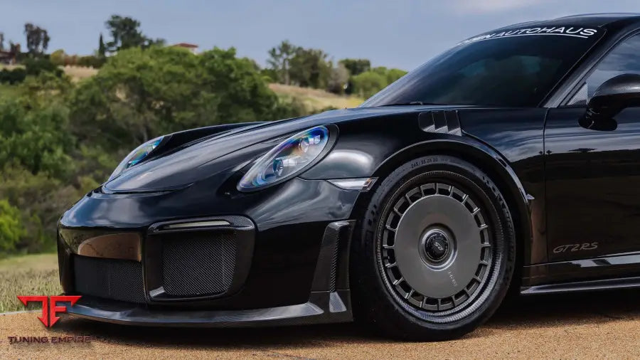 PORSCHE GT2RS FORGED WHEELS AND EXHAUST SYSTEM