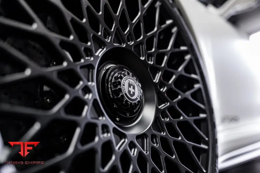 PORSCHE GT2RS FORGED WHEELS AND EXHAUST SYSTEM