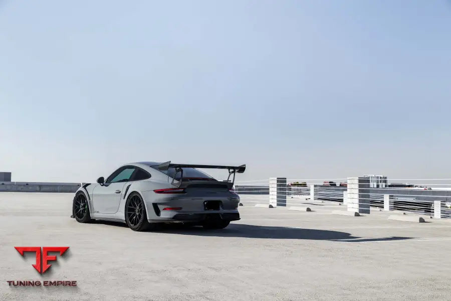 PORSCHE GT3RS FORGED WHEELS AND EXHAUST SYSTEM