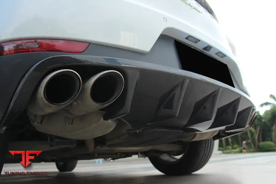 PORSCHE MACAN BS STYLE CARBON FIBER REAR DIFFUSER BSD