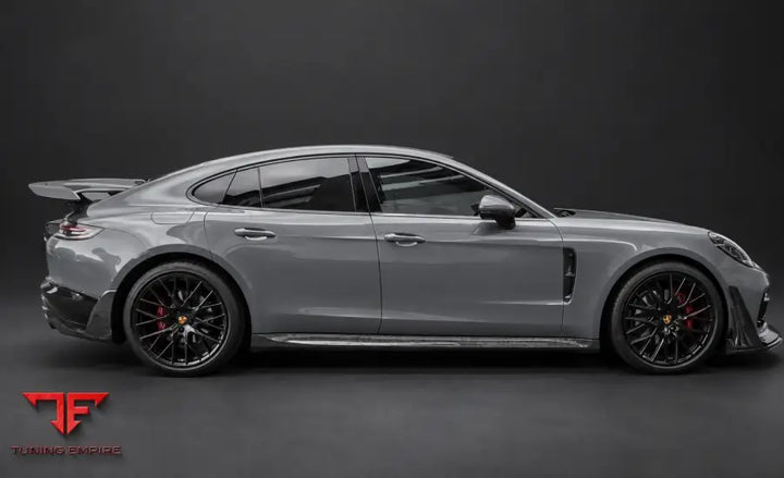 PORSCHE PANAMERA 971.1 DRY CARBON KITS 2017-2020Y-
