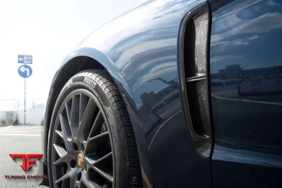 Porsche Panamera(971)