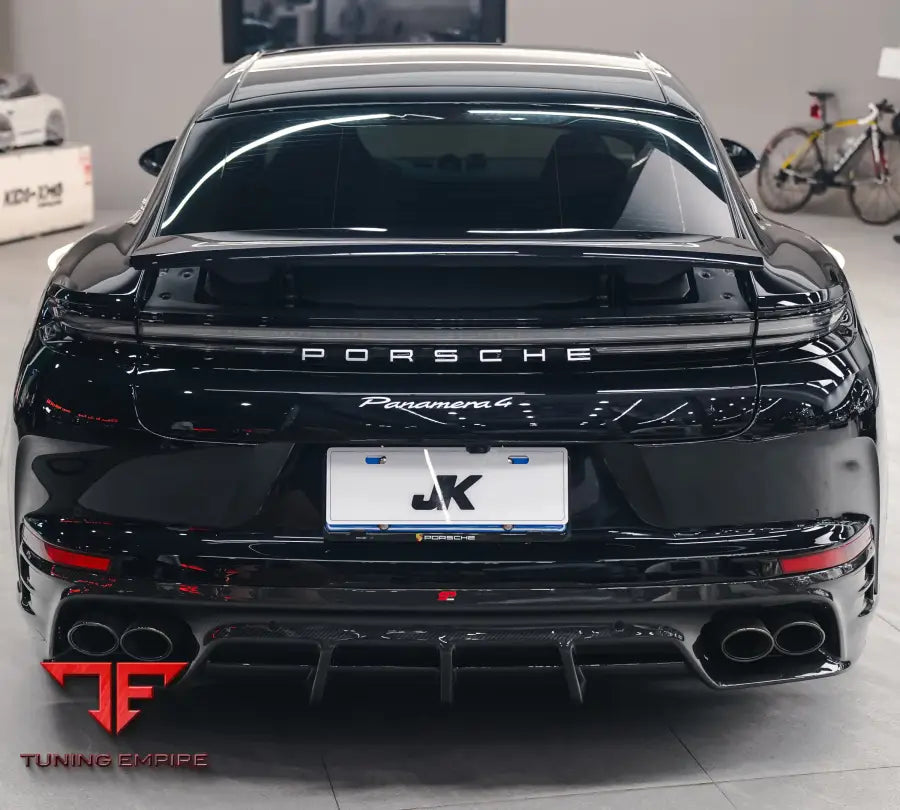 Porsche Panamera 976 AE Design rear wing