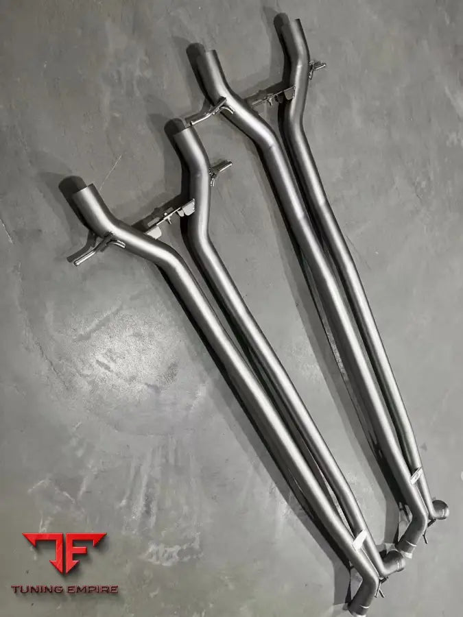 Porsche Panamera 976 E-Hybrid AE Design mid-pipe